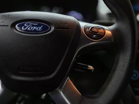 Used 2020 Ford Transit Connect XLT FWD image 18