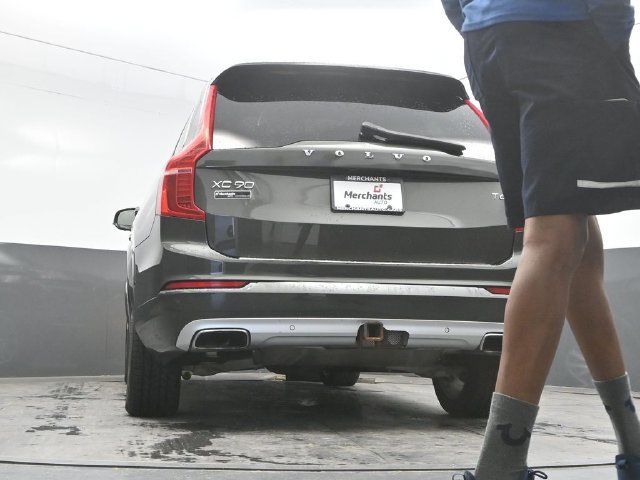 Used 2018 Volvo XC90 T6 Momentum w/ Convenience Package AWD/4WD image 33