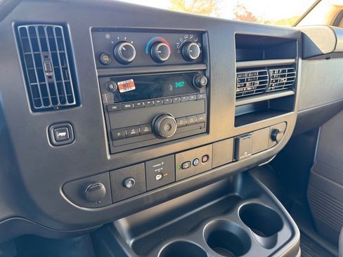 New 2025 Chevrolet Express 2500 image 19