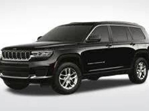 Certified 2023 Jeep Grand Cherokee Limited w/ Black Appearance Package AWD/4WD image 1