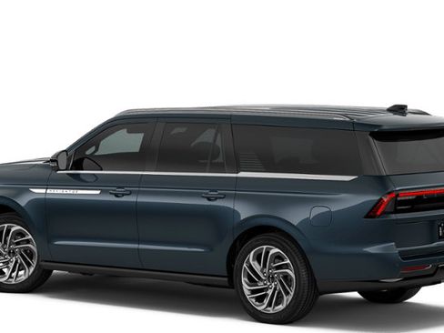 New 2026 Lincoln Navigator L Reserve AWD/4WD image 25