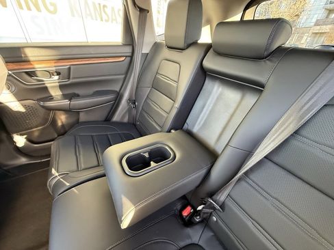 Used 2021 Honda CR-V Touring image 30
