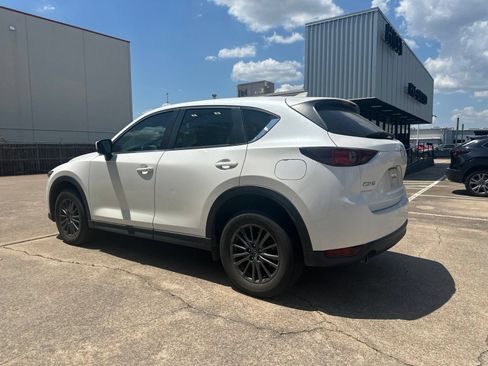Used 2020 MAZDA CX-5 Touring FWD image 5