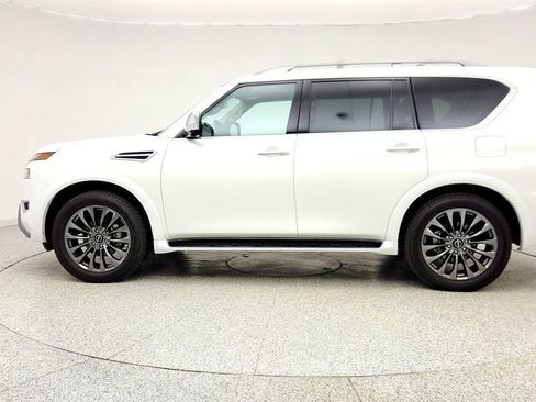 Used 2024 Nissan Armada Platinum w/ Captain's Chairs Package image 8