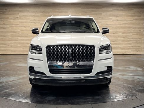 Used 2022 Lincoln Navigator Black Label image 6