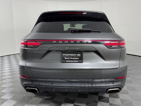 Used 2021 Porsche Cayenne image 10