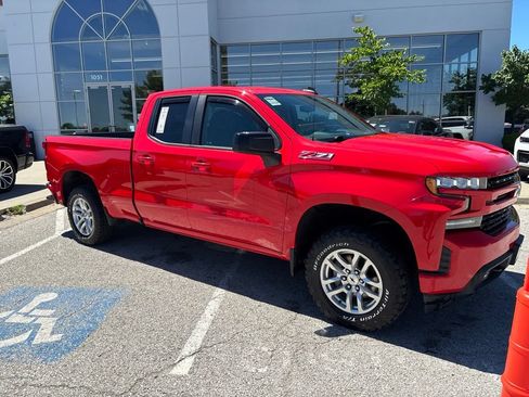 Used 2019 Chevrolet Silverado 1500 RST AWD/4WD image 35