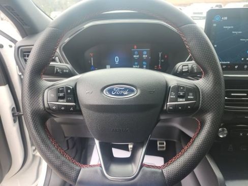 Used 2024 Ford Escape ST-Line w/ Tech Pack #1 image 25
