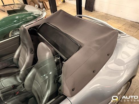 Used 1995 Porsche 911 Carrera RWD image 5