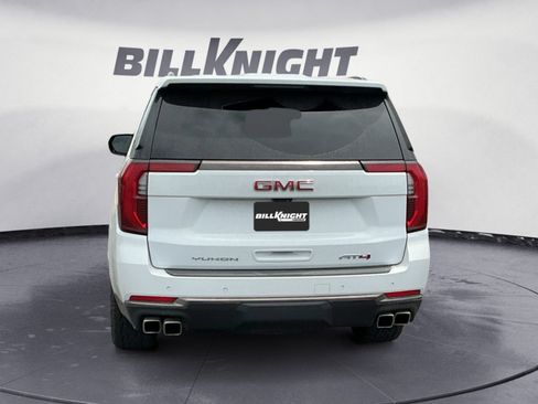 Used 2025 GMC Yukon AT4 Ultimate w/ LPO, Floor Liner Package AWD/4WD image 4