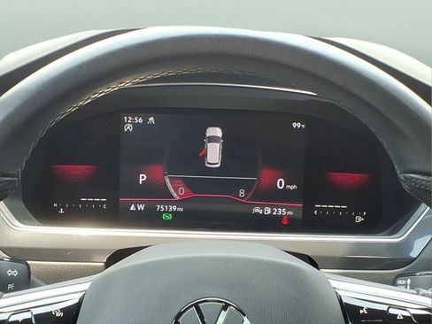 Used 2023 Volkswagen Tiguan SE R-Line AWD/4WD image 11