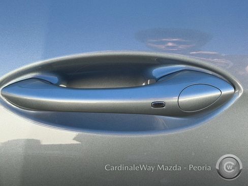 Used 2025 Buick Envista Avenir FWD image 9