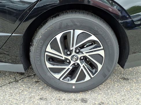 New 2026 Hyundai Sonata Blue FWD image 7