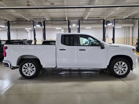 Used 2024 Chevrolet Silverado 1500 Custom w/ LPO, Dark Essentials Package RWD image 8