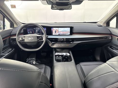 Certified 2025 Nissan Murano SL AWD/4WD image 25