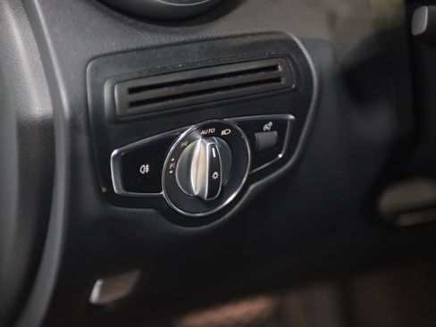 Used 2023 Mercedes-Benz GLC 300 4MATIC Coupe image 16