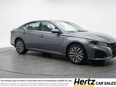 Used 2025 Nissan Altima 2.5 SV