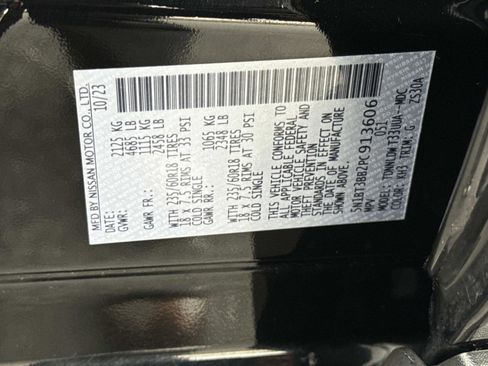 Used 2023 Nissan Rogue SV image 30