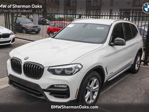 Used 2018 BMW X3 xDrive30i AWD/4WD image 1