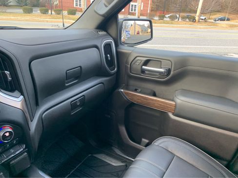 Used 2019 Chevrolet Silverado 1500 High Country w/ Safety Package II image 21