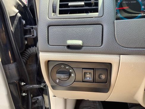 Used 2012 Ford Fusion SEL FWD image 42