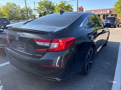 Used 2020 Honda Accord Sport image 3