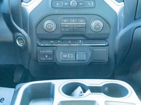 Used 2025 Chevrolet Silverado 1500 W/T w/ Trailering Package image 31