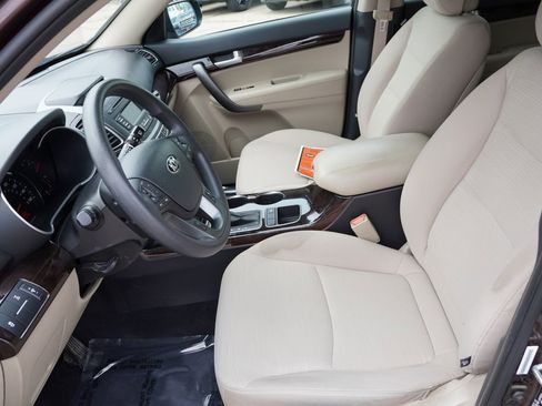 Used 2015 Kia Sorento LX AWD/4WD image 15