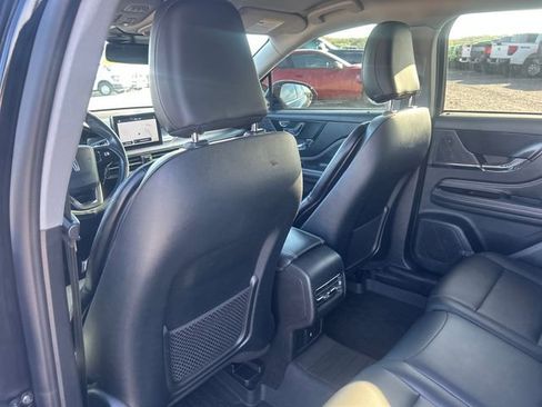 Used 2021 Lincoln Corsair AWD image 35