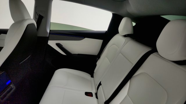 Used 2026 Tesla Model Y 2WD image 43