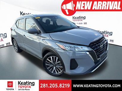Used 2023 Nissan Kicks SV