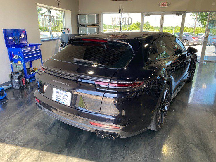 Used 2018 Porsche Panamera 4S AWD/4WD image 7