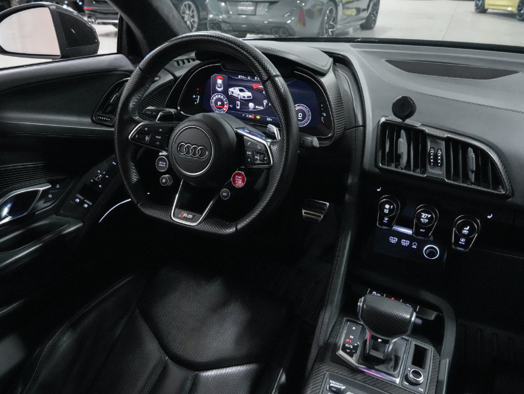 Used 2017 Audi R8 V10 plus AWD/4WD image 11