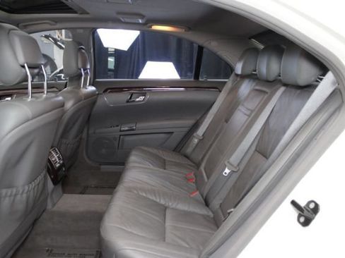 Used 2008 Mercedes-Benz S 550 image 19
