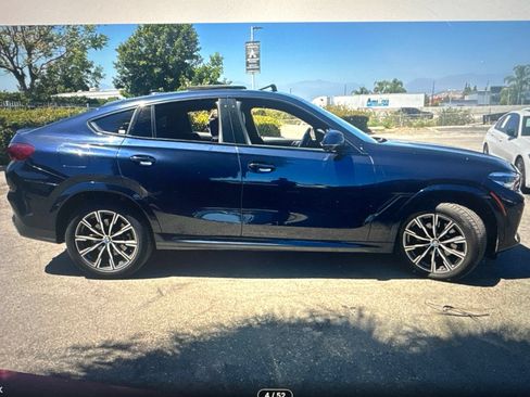 Used 2023 BMW X6 xDrive40i AWD/4WD image 2