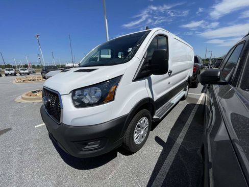 Used 2025 Ford Transit 250 Low Roof w/ Exterior Upgrade Package image 6