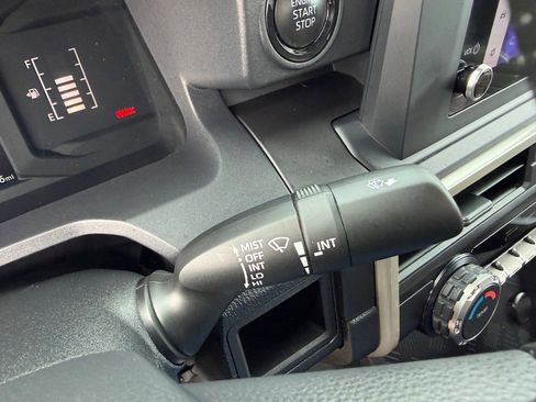 Used 2024 Toyota Tacoma SR image 27