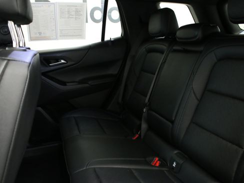 Used 2025 Chevrolet Equinox LT w/ Convenience Package II AWD/4WD image 27