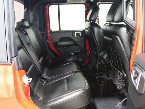 Used 2020 Jeep Gladiator Mojave image 17