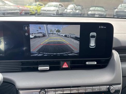 Used 2025 Hyundai Ioniq 5 SE RWD image 30