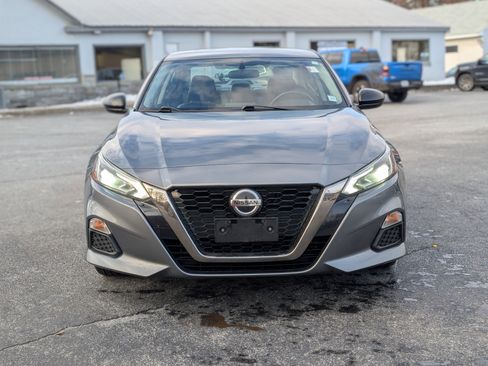 Used 2019 Nissan Altima 2.5 SR image 12