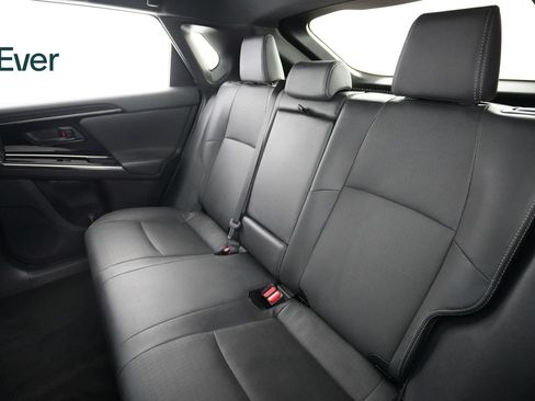 Used 2023 Subaru Solterra AWD image 24