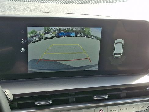 Certified 2023 Kia Telluride S w/ S Sunroof Package AWD/4WD image 19