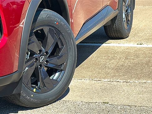 New 2026 Nissan Rogue SV image 3