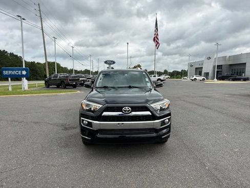 Used 2019 Toyota 4Runner Limited RWD image 2
