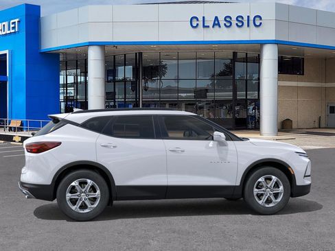 New 2026 Chevrolet Blazer LT w/ LPO, Floor Liner Package image 5