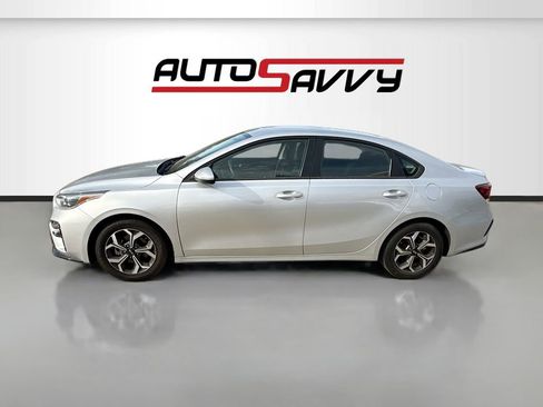 Used 2021 Kia Forte LXS image 4
