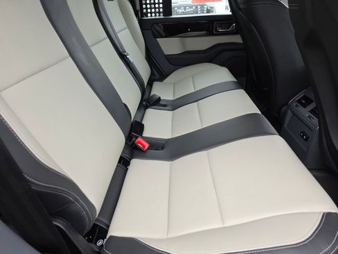 Used 2024 INEOS Grenadier AWD/4WD image 37