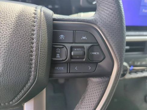 Certified 2025 Toyota Tacoma Limited AWD/4WD image 15