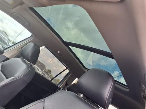 Used 2021 Volkswagen Atlas SE image 7